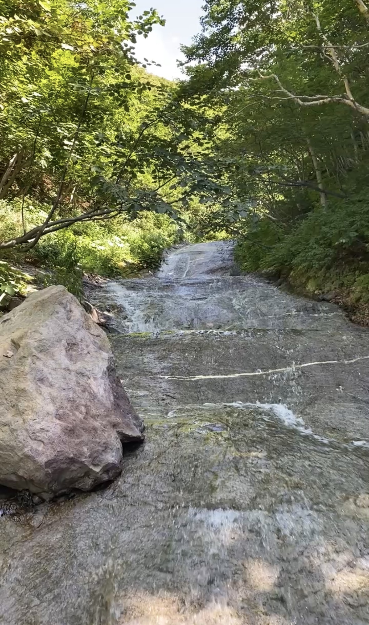 カムイワッカ湯の滝3